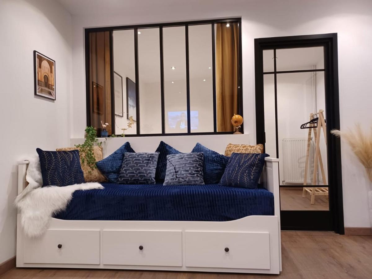 Le Petit Dubai Apartment Douai Exterior foto